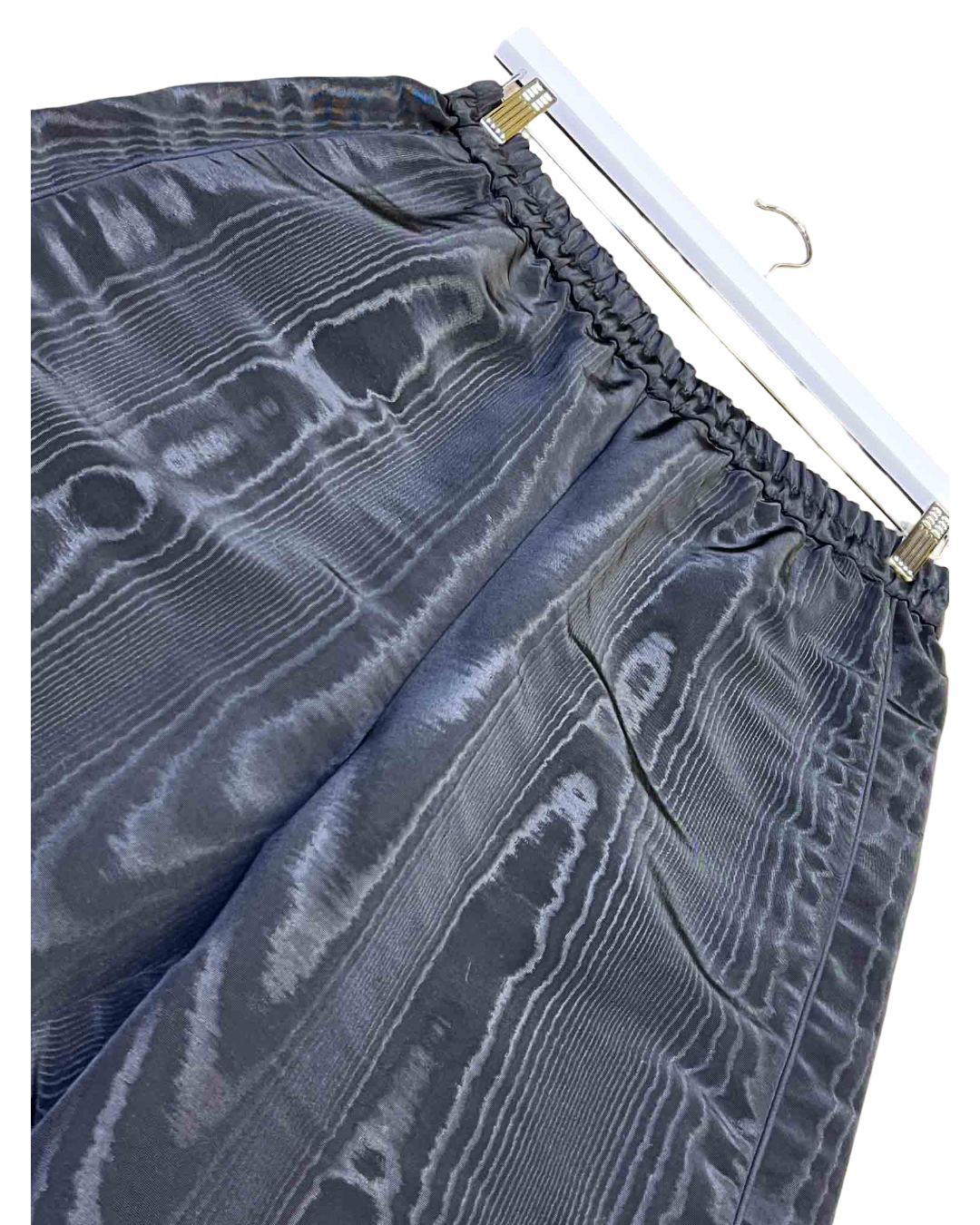 Size M | Alpha60 Cotton Shiny Moire Barrel Pants