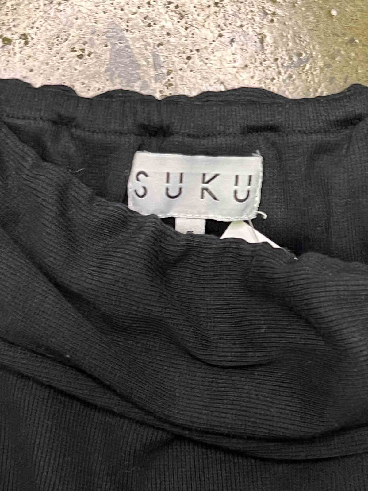 Size 5 (14) | SUKU Black Ribbed Top