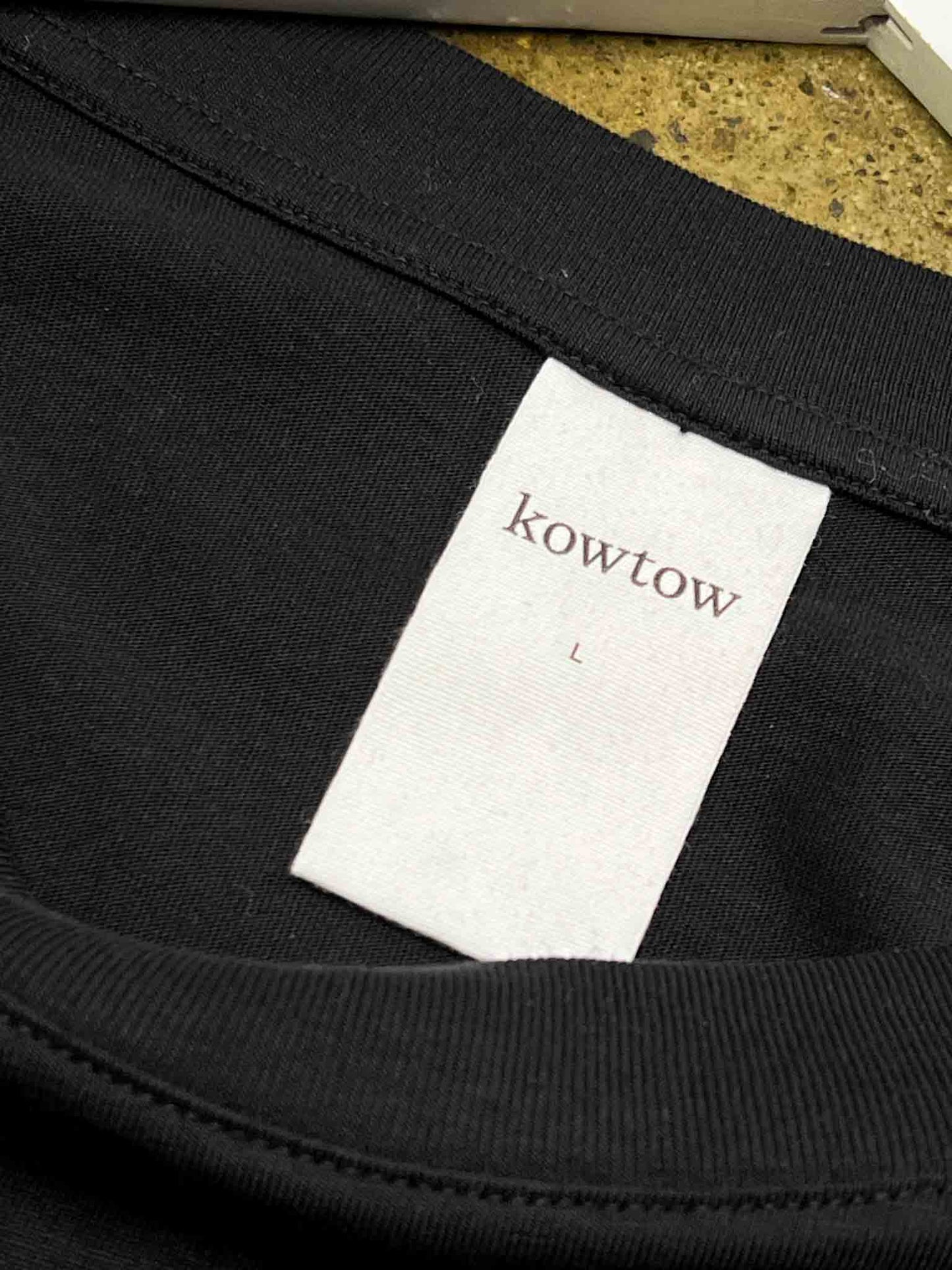 Size L | Kowtow Organic Cotton Long-Sleeve Flower Top