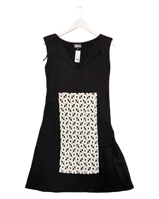 Size L | Manque Black Dress