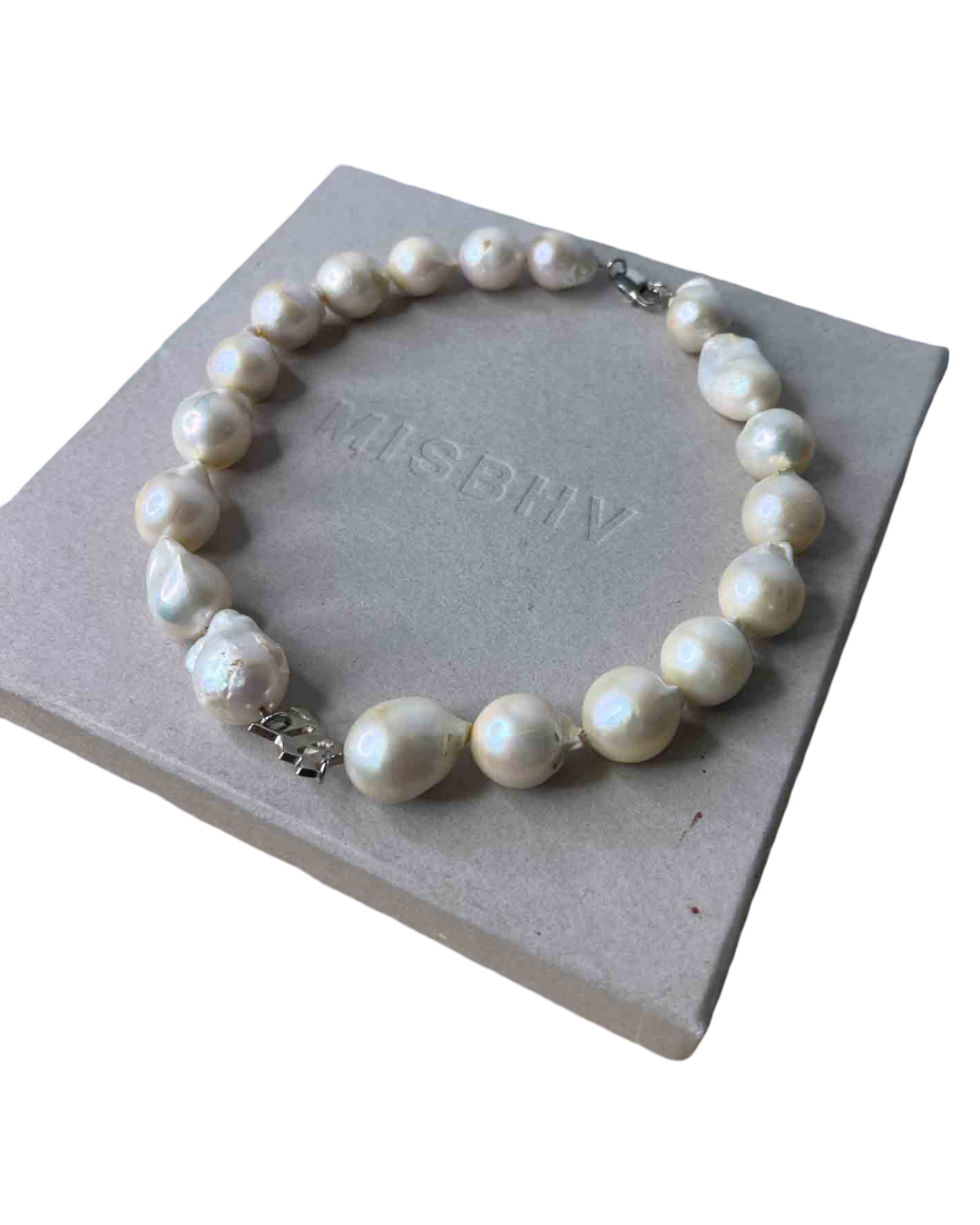 MISBHV Pearl Necklace