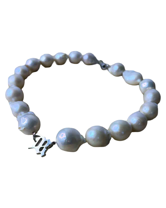 MISBHV Pearl Necklace