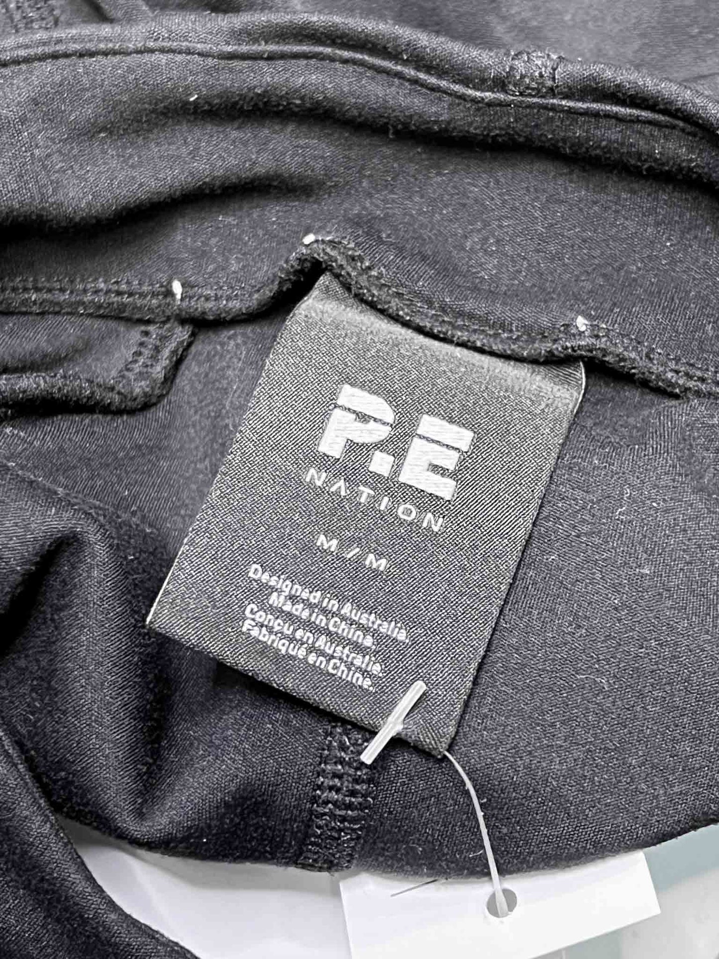 Size M | P.E Nation Routine Quarter Zip Long Sleeve Top