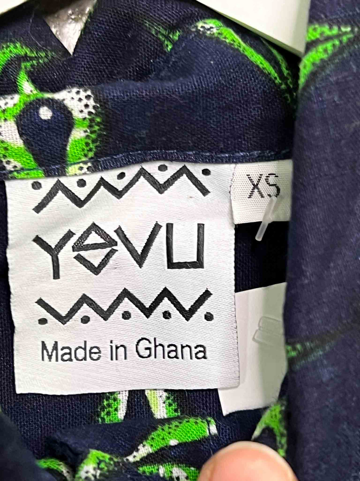 Size XS | Yevu Button Up Paisey Motif Shirt