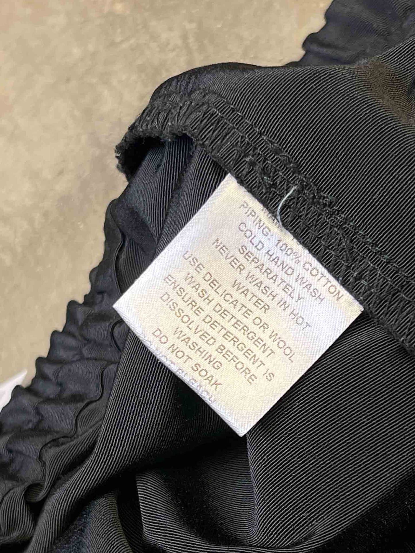 Size M | Alpha60 Cotton Shiny Moire Barrel Pants
