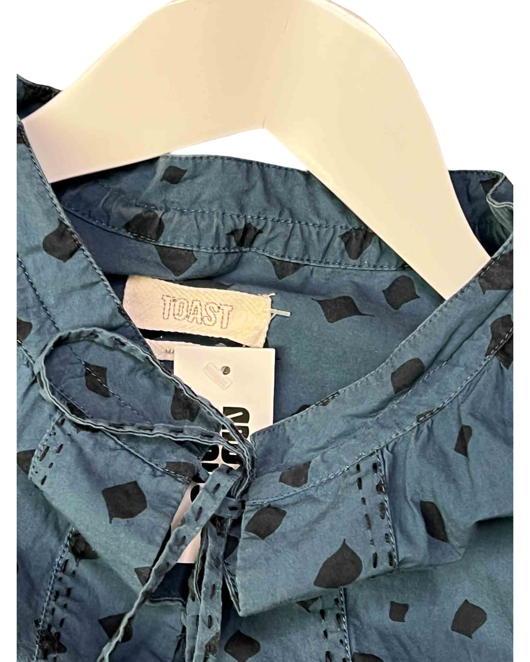 Size OSFM | Toast Blue Smock Top