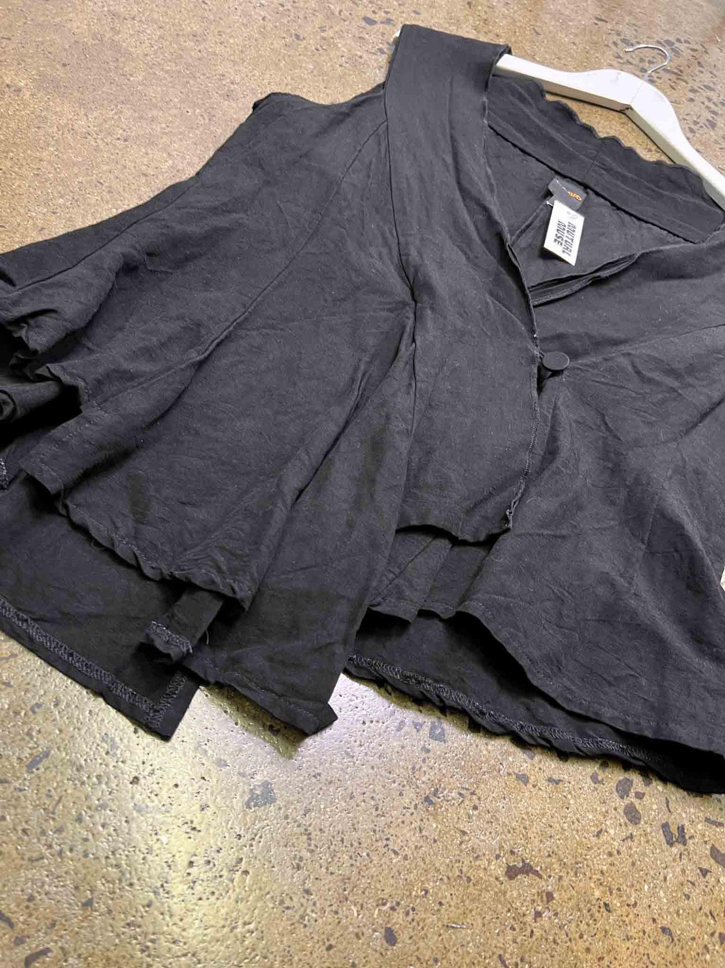 Size 14 (XL) | Kondo Tricot Black Linen Asymmetric Vest