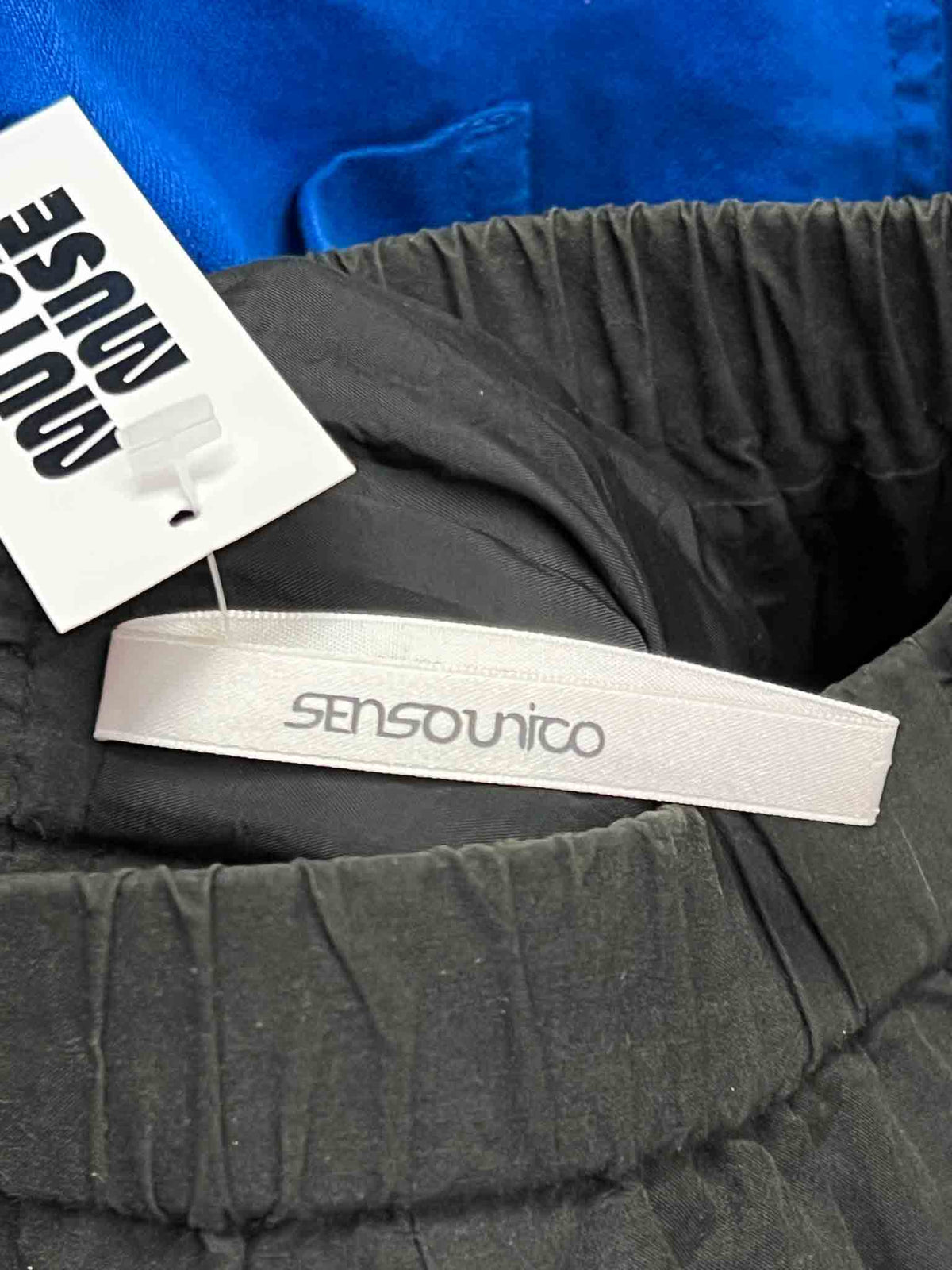 Size S/M | Sensounico Black Asymmetric Skirt