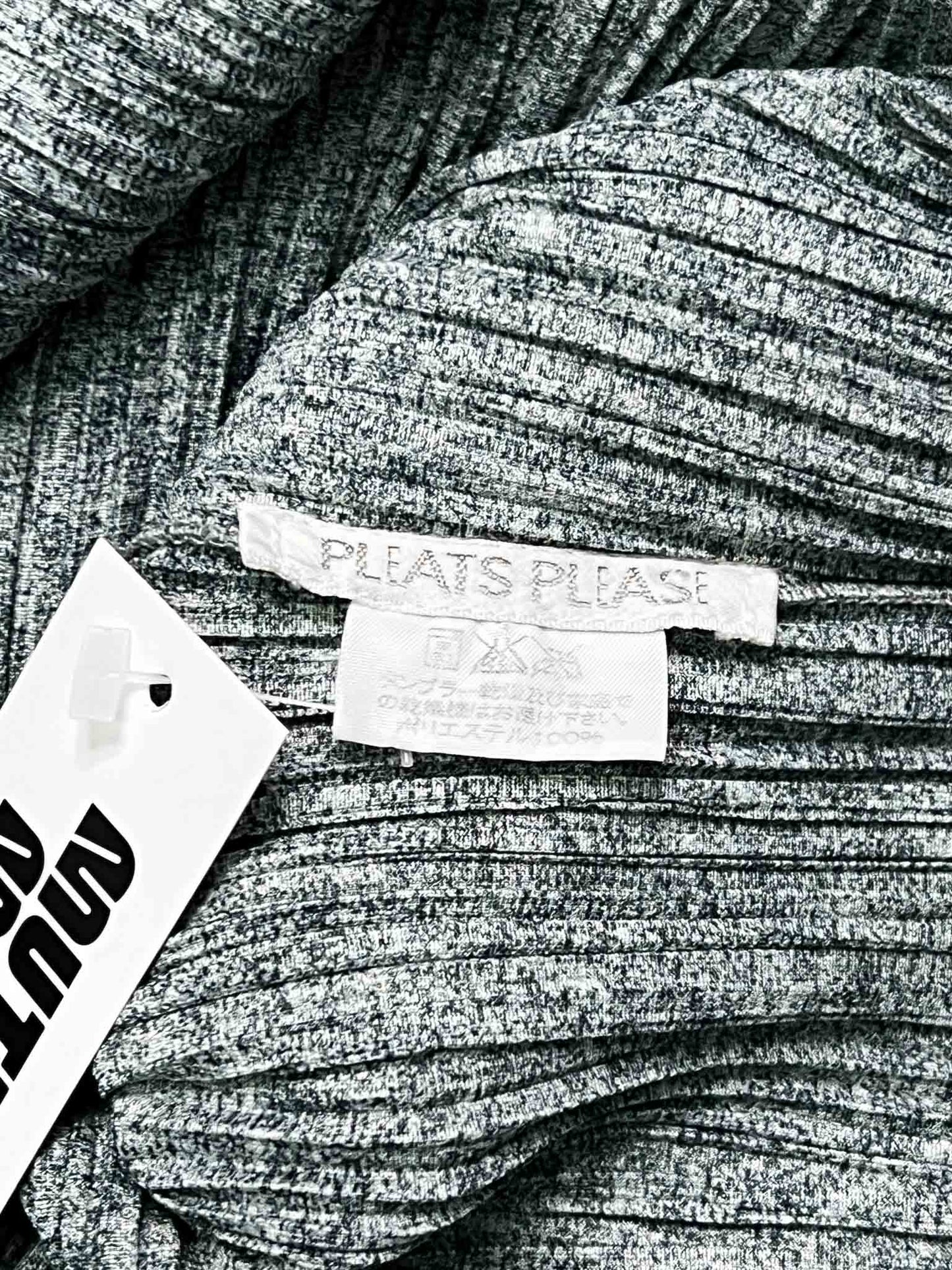 Size M/L | Issey Miyake Pleats Please Mist Slim Fit Top