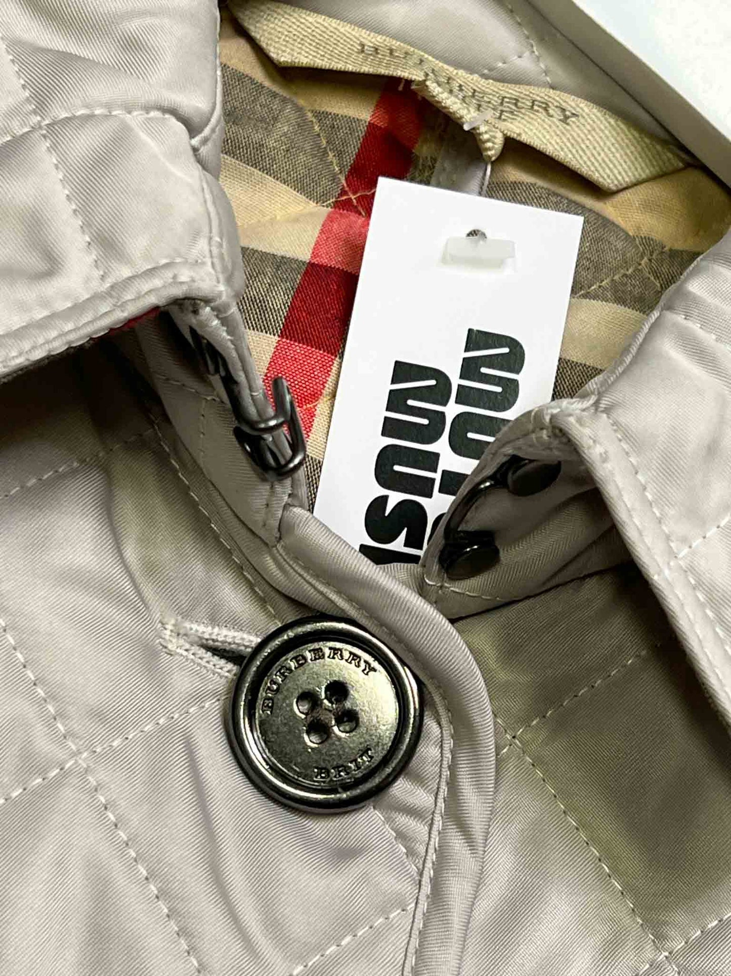 Size S | Burberry Grey Fitted Quilted Jacket