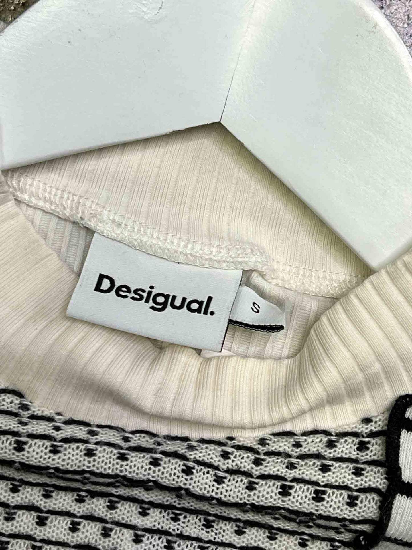 Size S | Desigual Black/White Asym Long-Sleeve Top