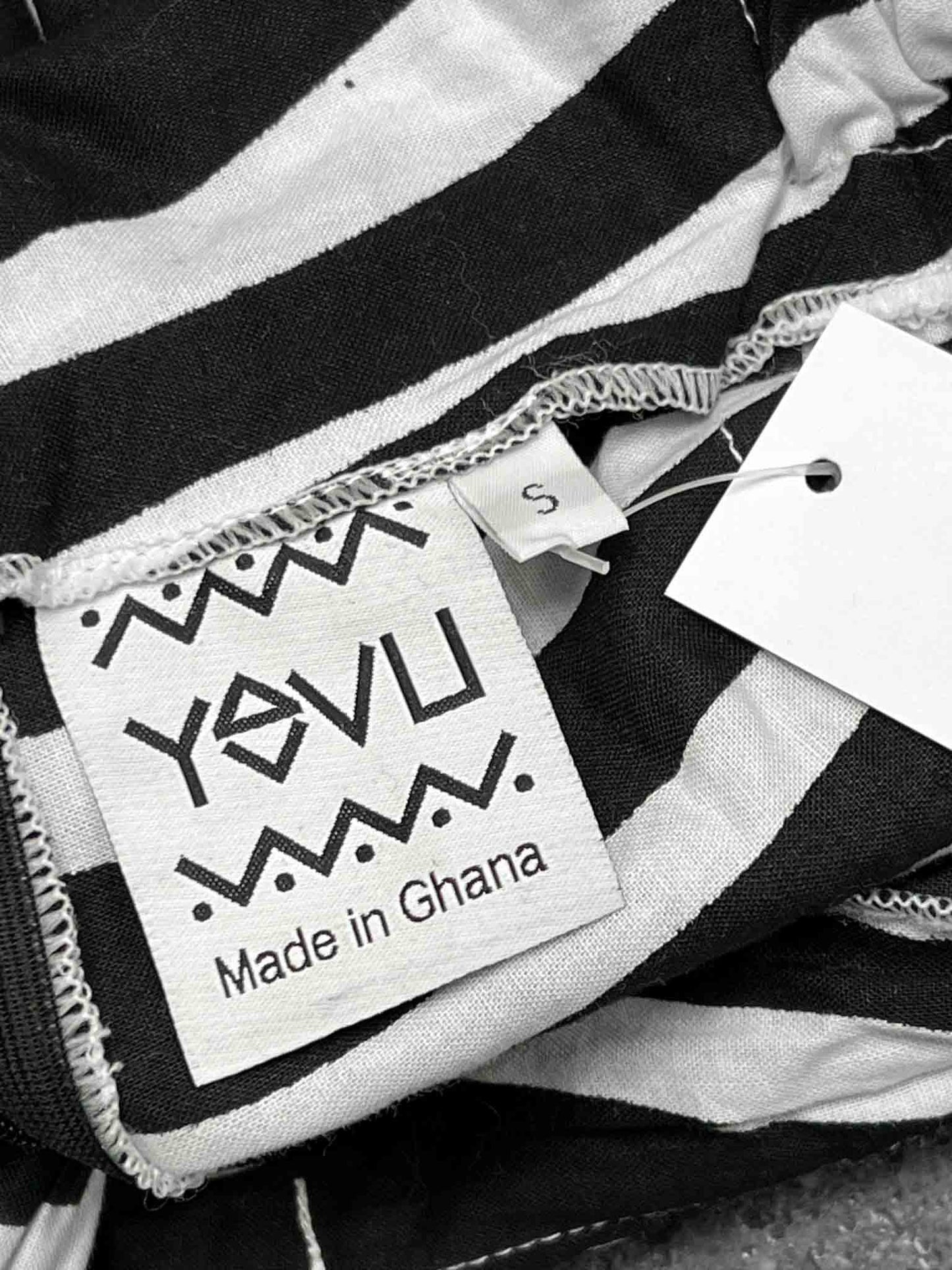 Size S | Yevu Black/White Geometric Cotton Pants