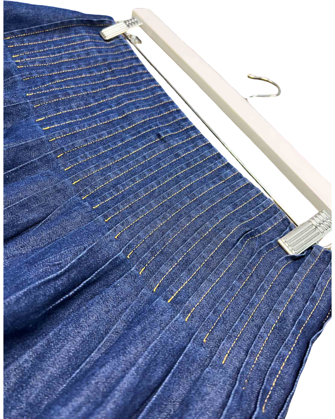 Size 10 (M) | Gorman Pleated Denim Midi Skirt