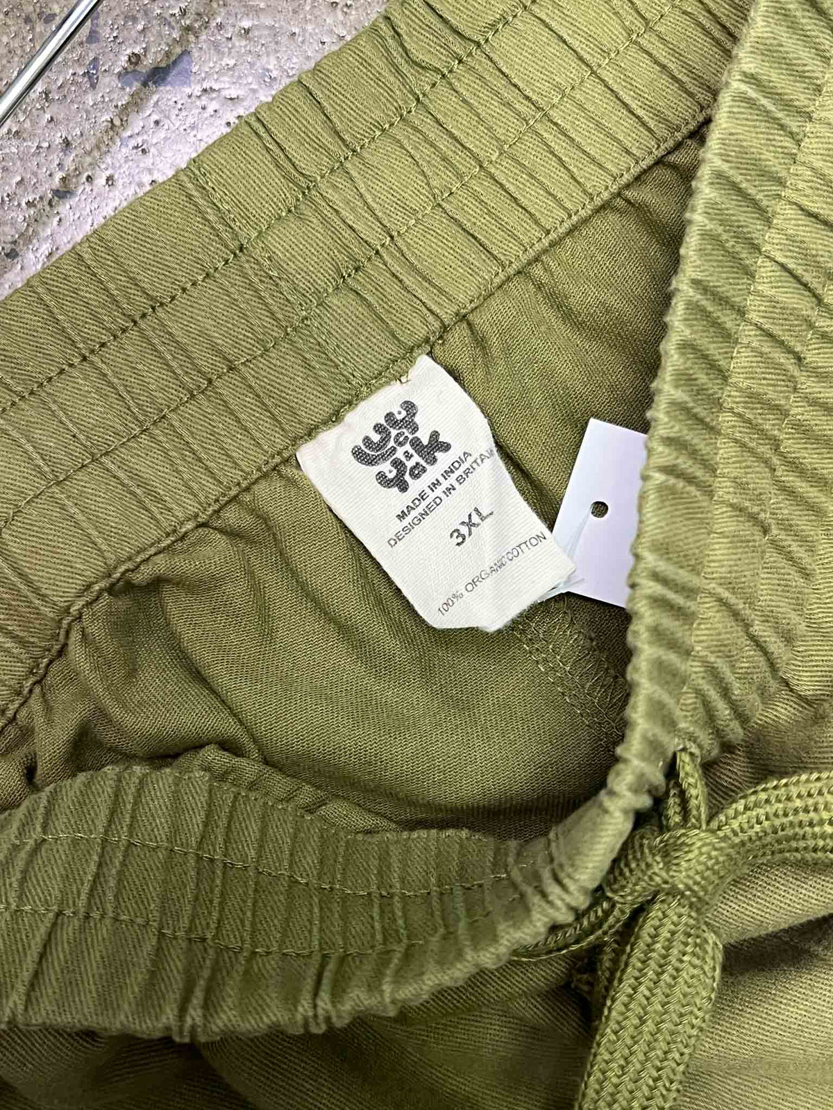 Size 3XL | Lucy & Yak 7/8 Length Pants