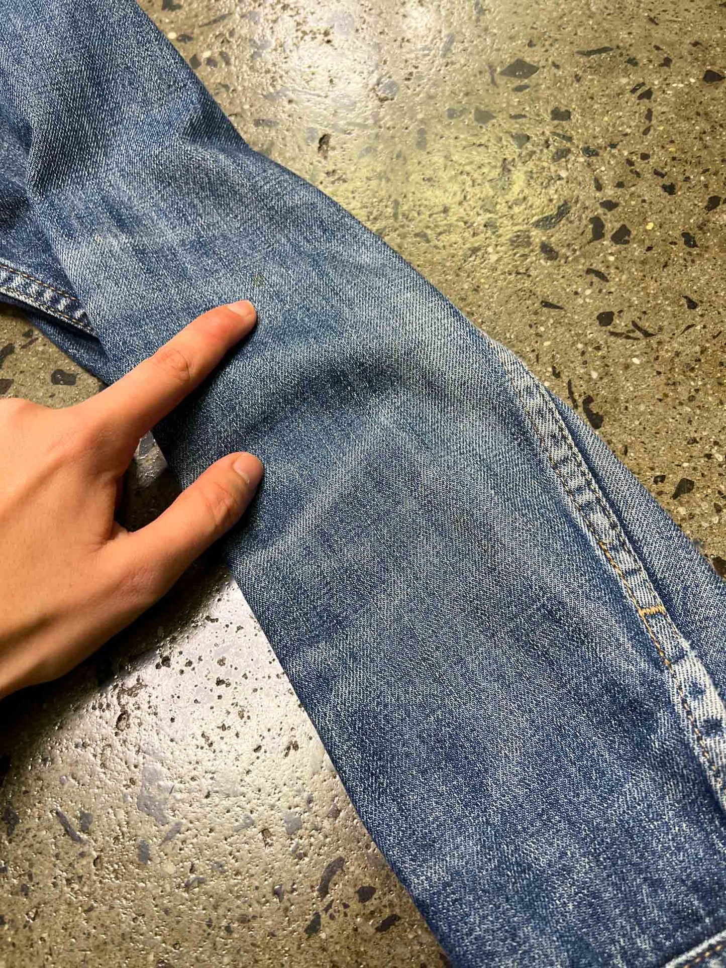 Size XXL | Levis Distressed Denim Trucker Jacket