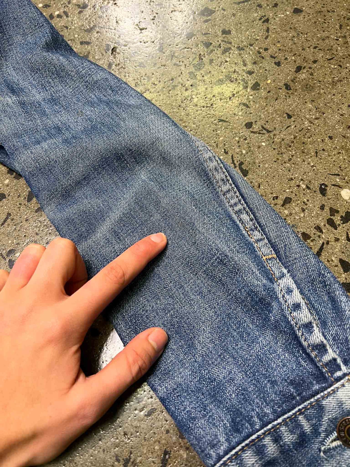 Size XXL | Levis Distressed Denim Trucker Jacket
