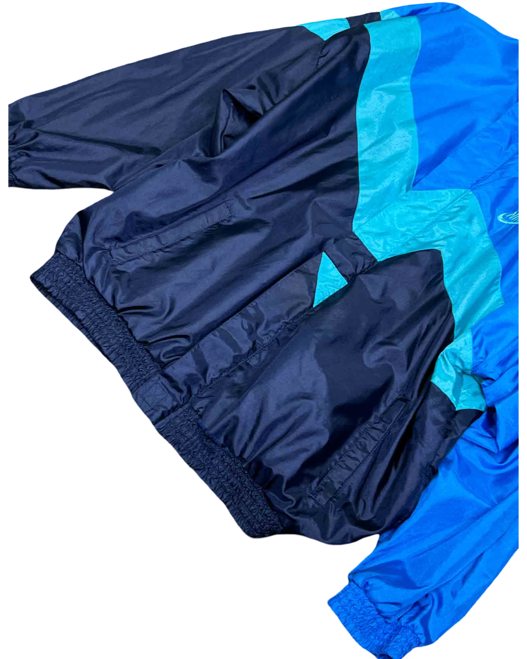 Size L | Nike Vintage Chevron Shell Jacket