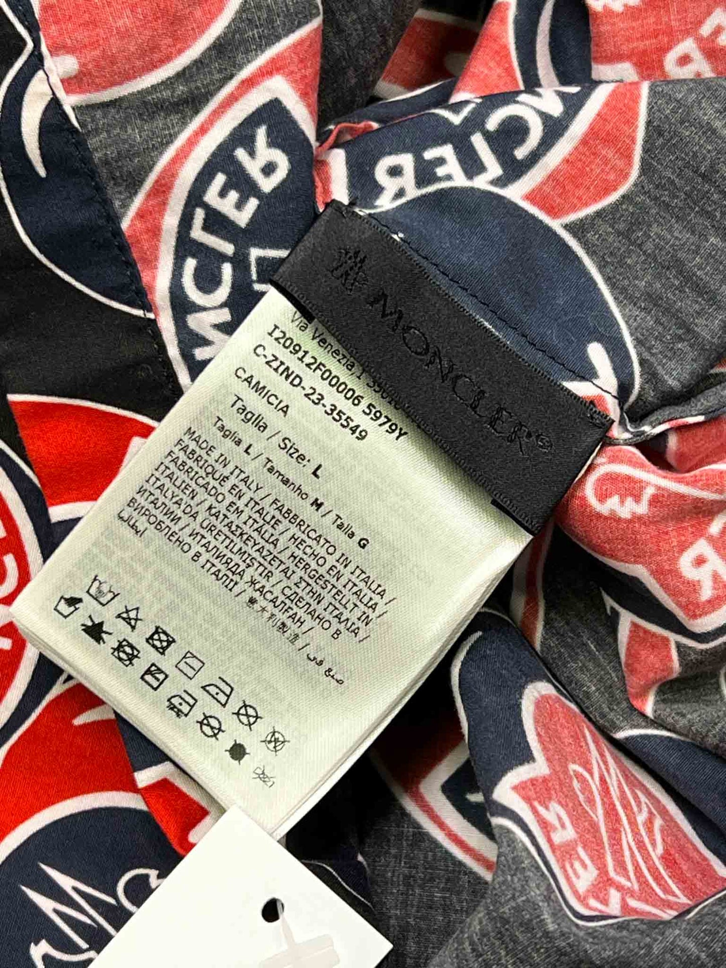 Size L | Moncler Heart Logo-Print Cotton Shirt