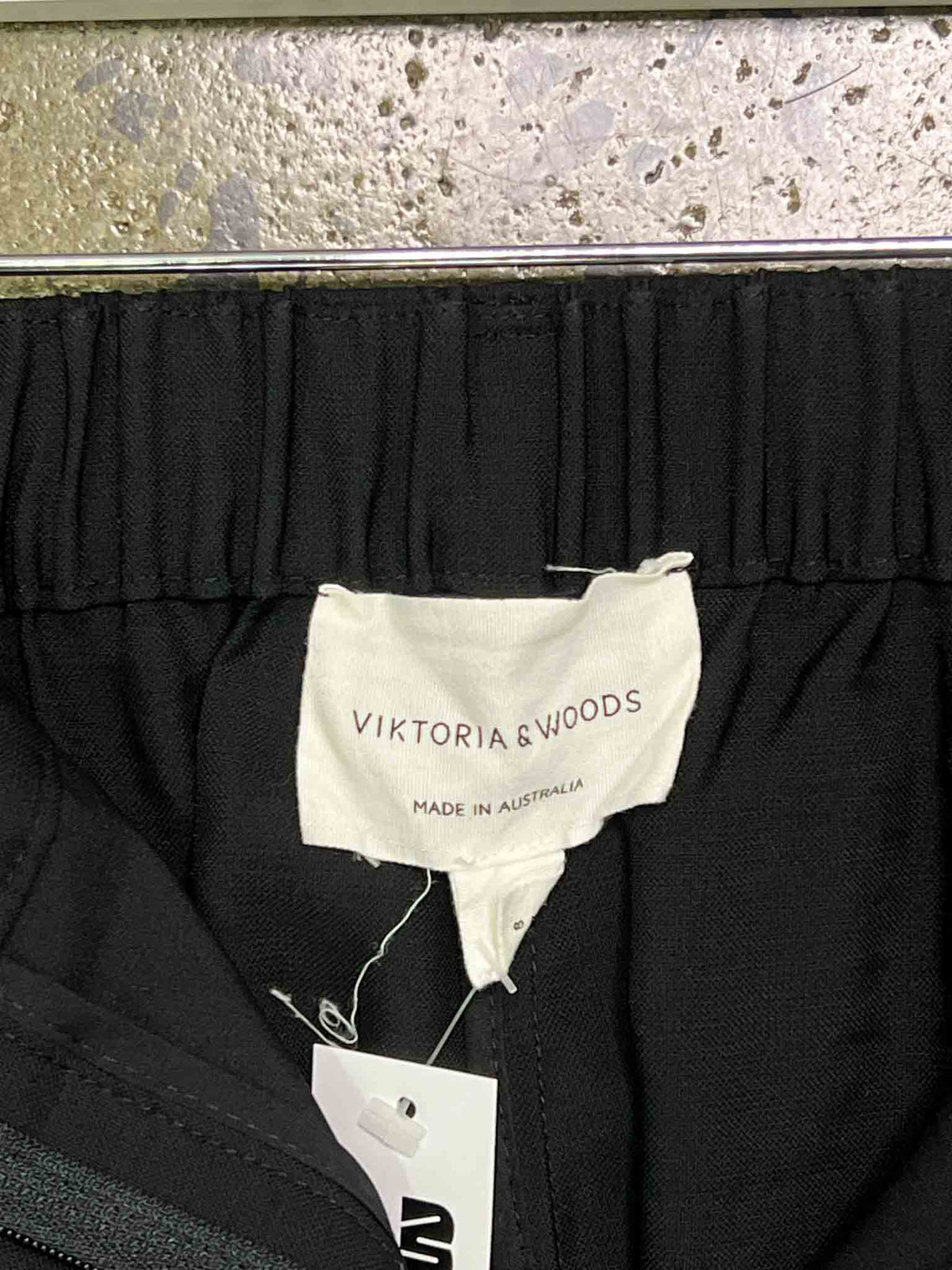 Size 8 | Viktoria & Woods Black Region Tailored Crop Pant