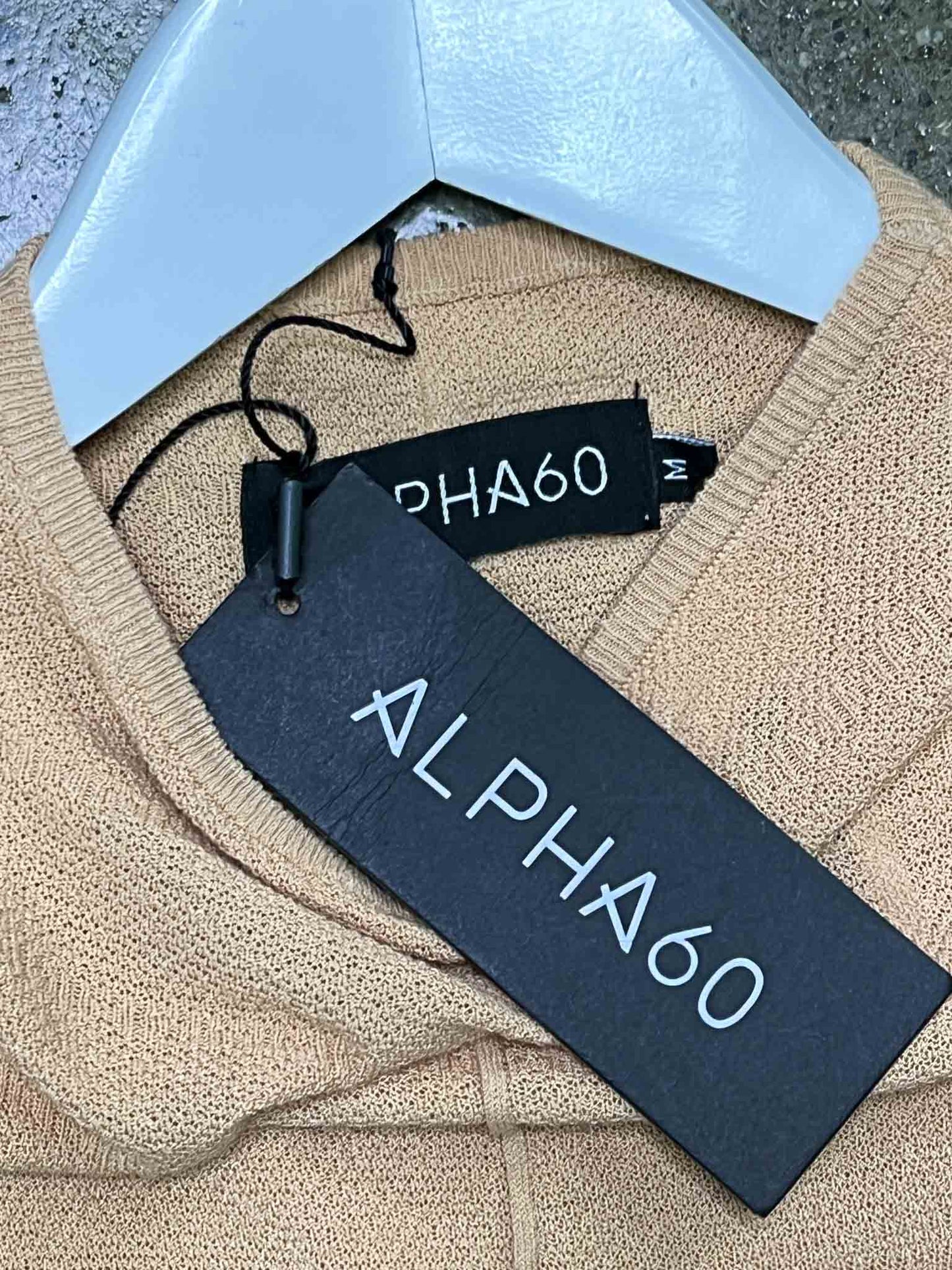 Size M | Alpha60 Beige Cheryl Top