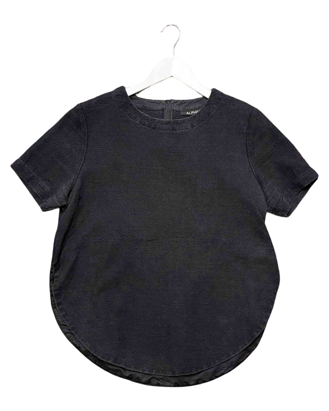 Size M | Alpha60 Black Cotton Textured Top