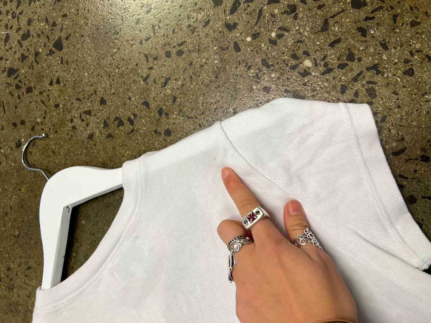 Size 6 | SUKU White Cotton Cut-Out Top
