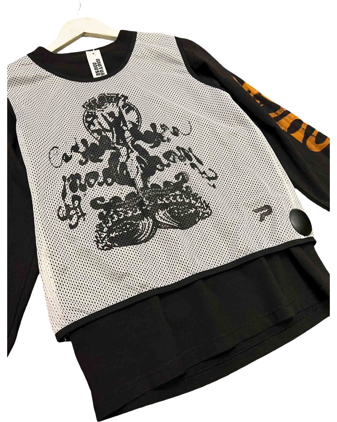 Size M | Asau Graphic Longsleeve