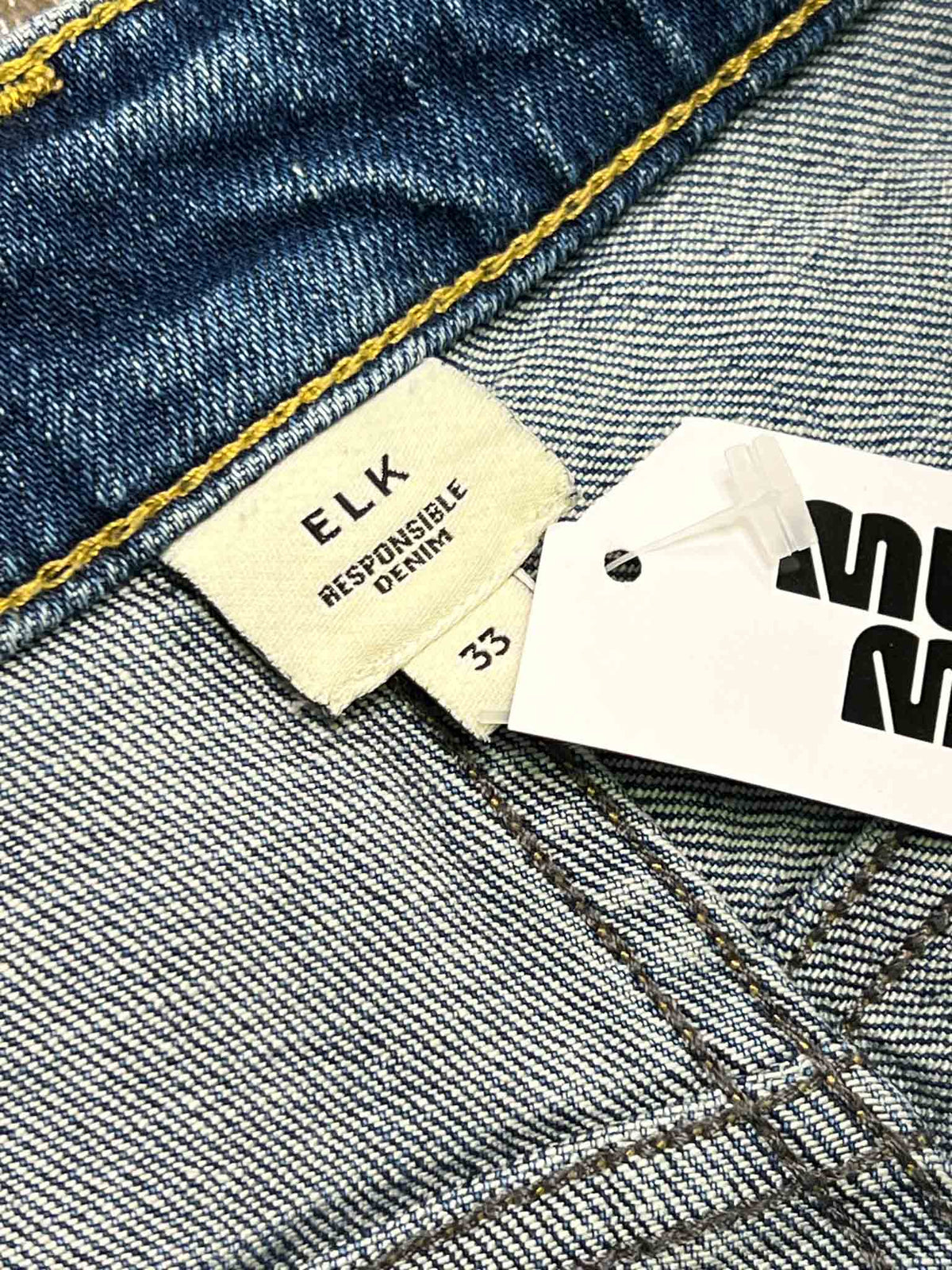 Size 33 | Elk Midwash Folded Cuff Jeans