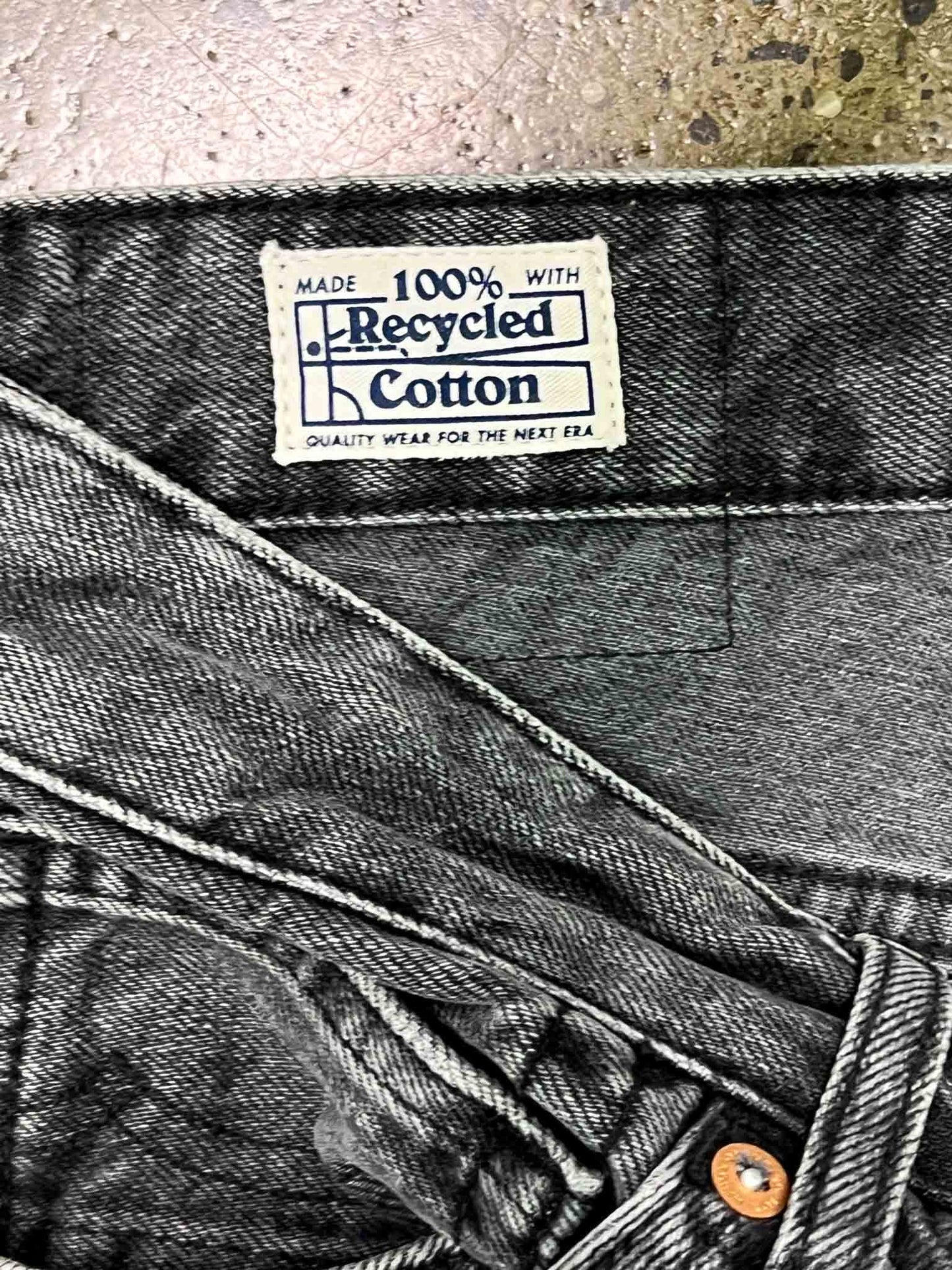 Size 32 | Kings of Indigo Grey Stonewash Jeans