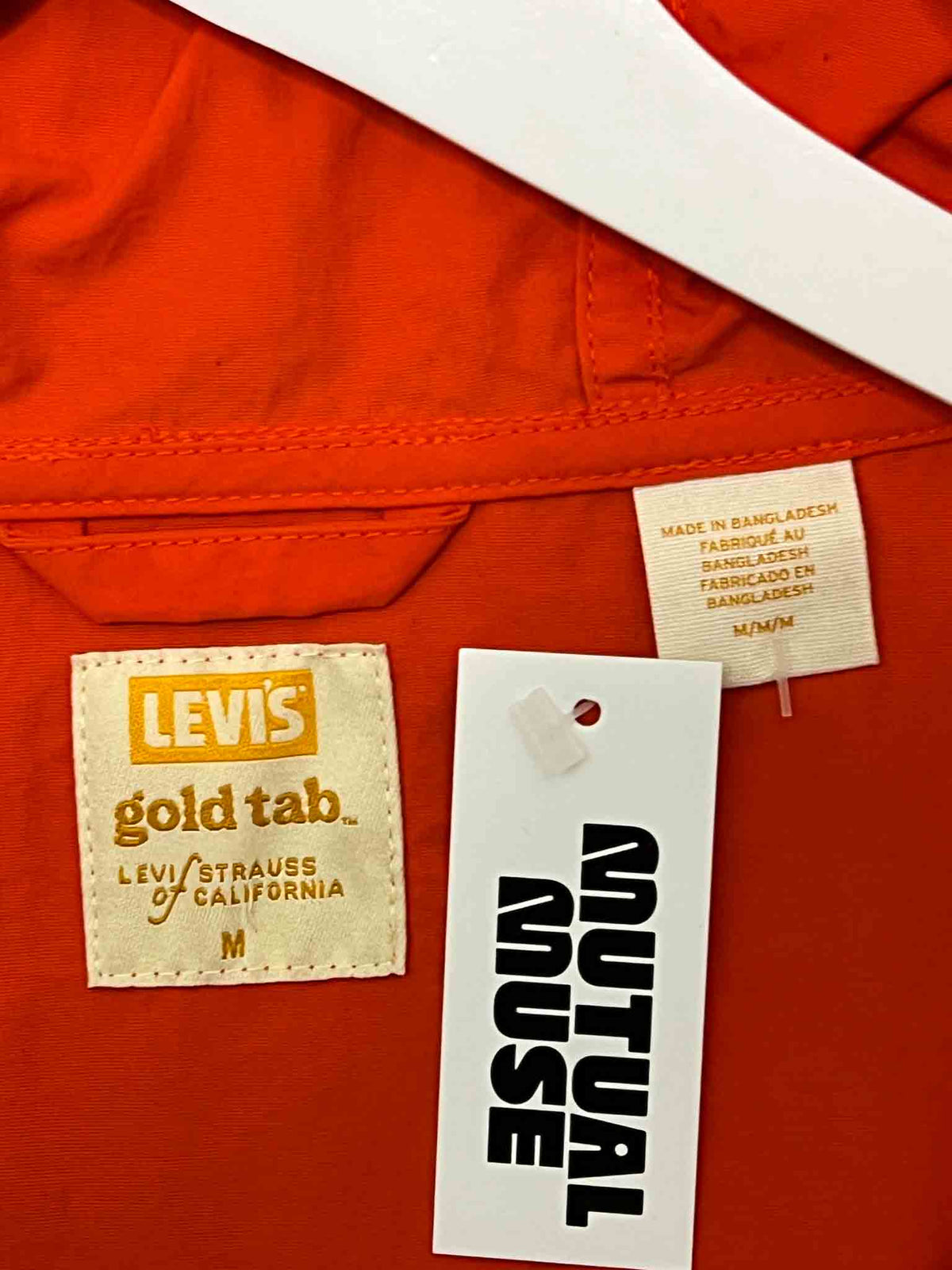 Size M | Levi's Orange Spray Jacket
