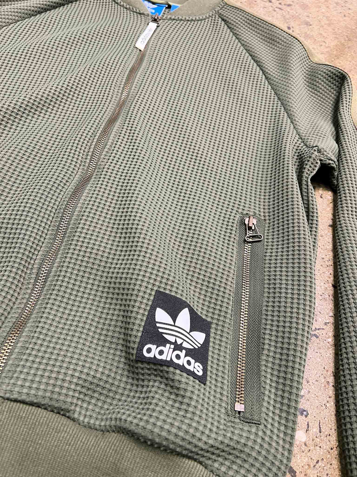 Size M | Adidas Green Waffle Bomber Jacket