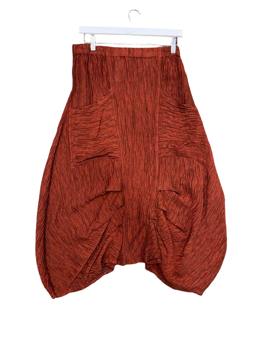Size M | Grizas Brick Drop Crotch Pants