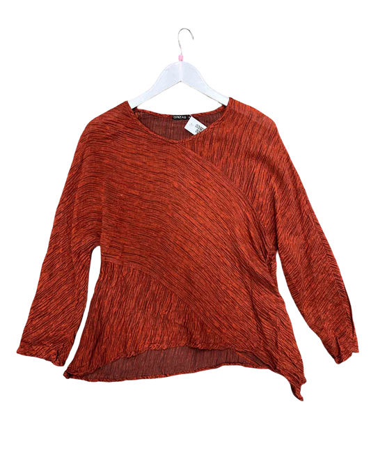 Size M | Grizas Brick Textured Top
