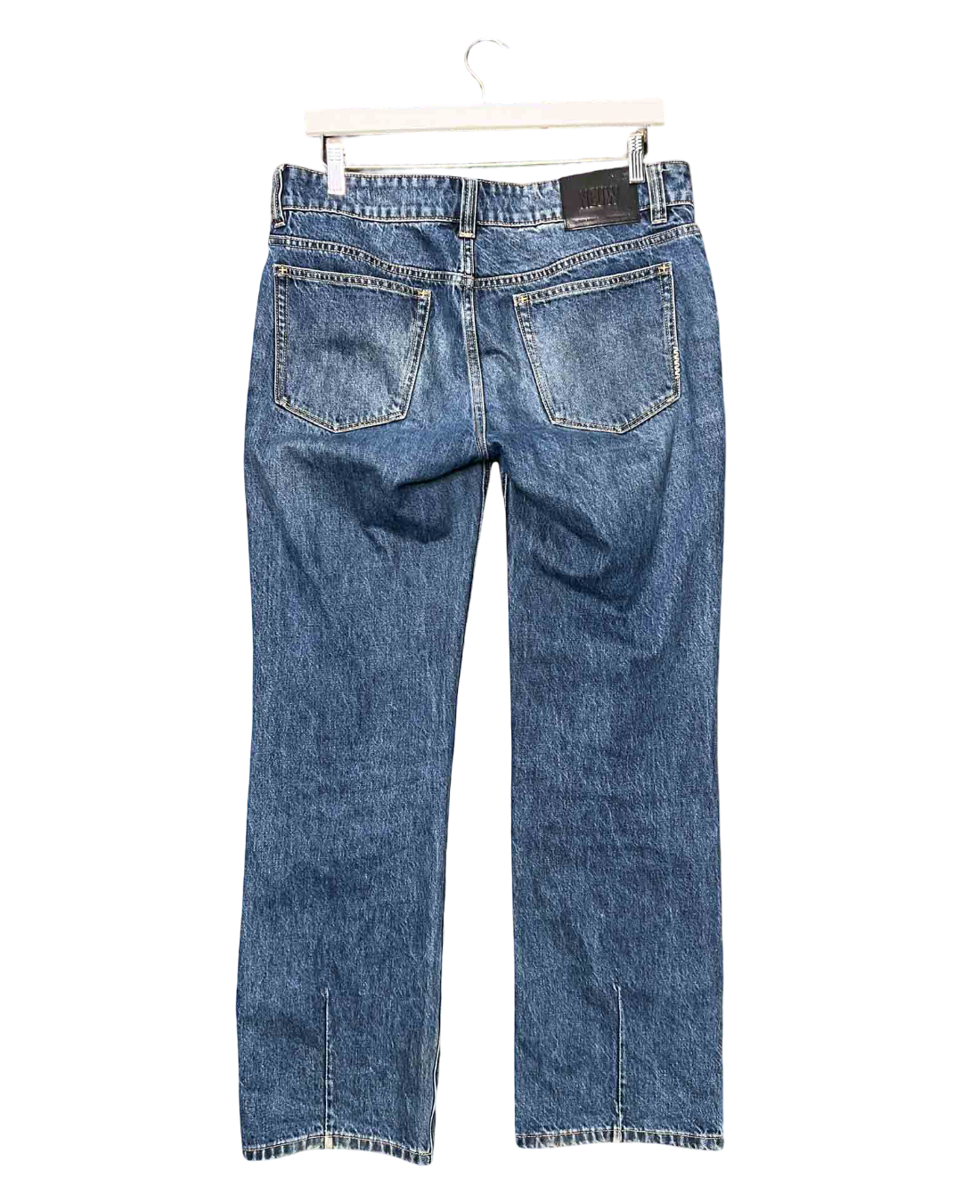 Size 29 | Neuw Siernna Low Rise Jeans