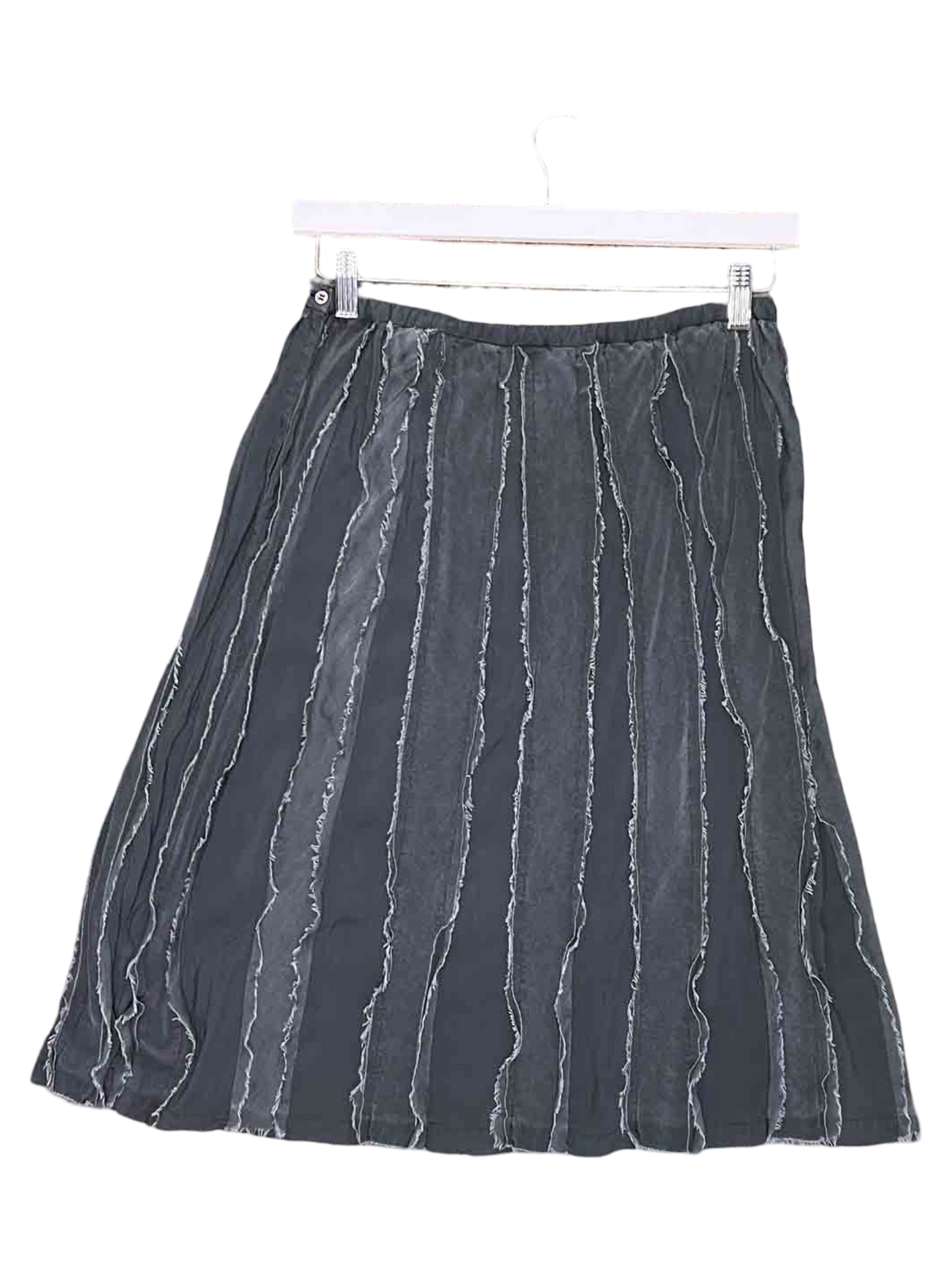 Size L | pas de calais Raw Edge Midi Skirt