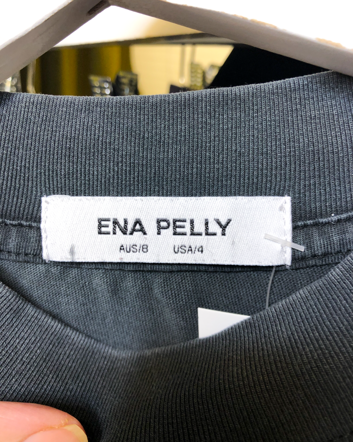 Size S | Ena Pelly T-shirt