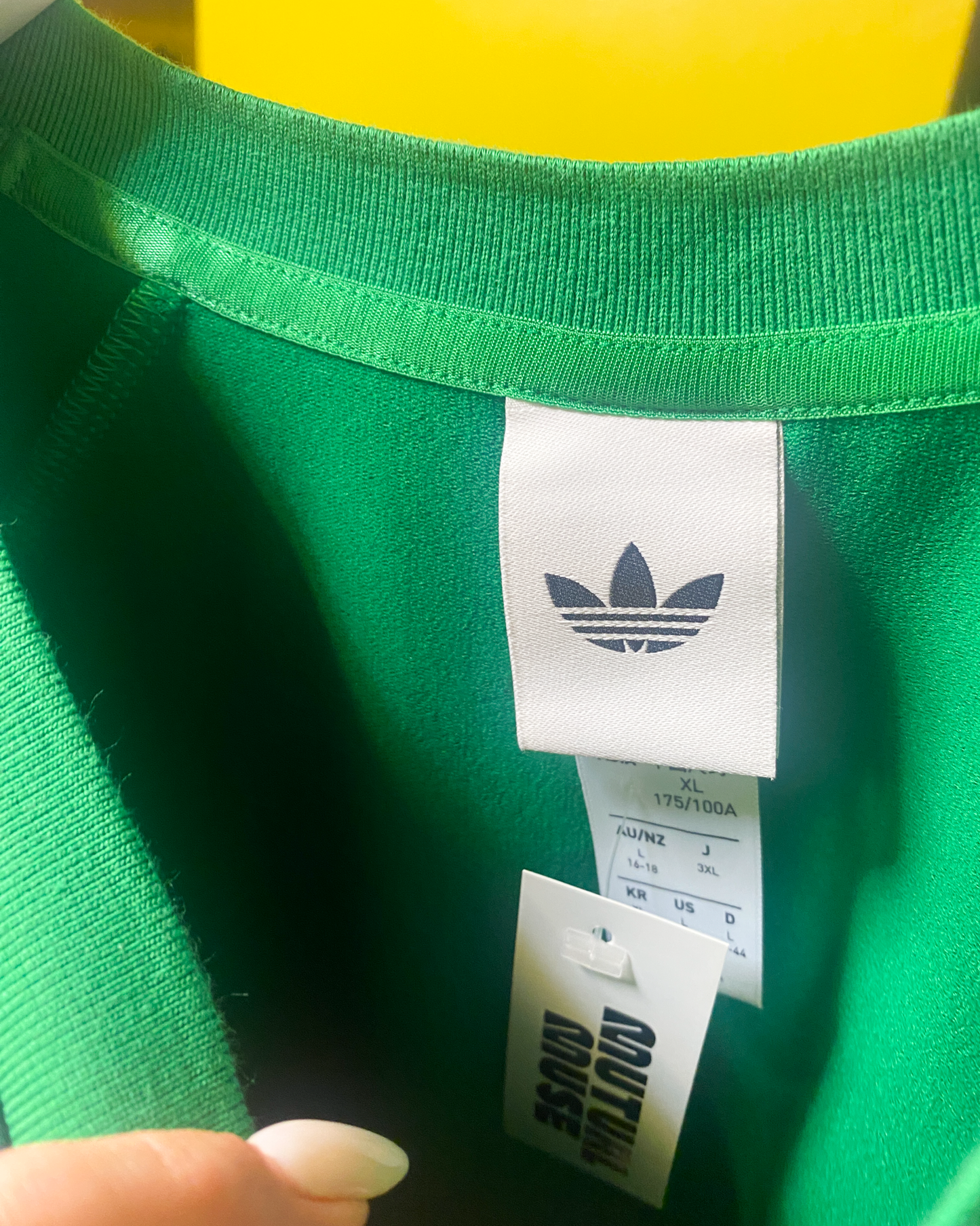 Size 16/18 | Adidas Striped Soccer T-shirt
