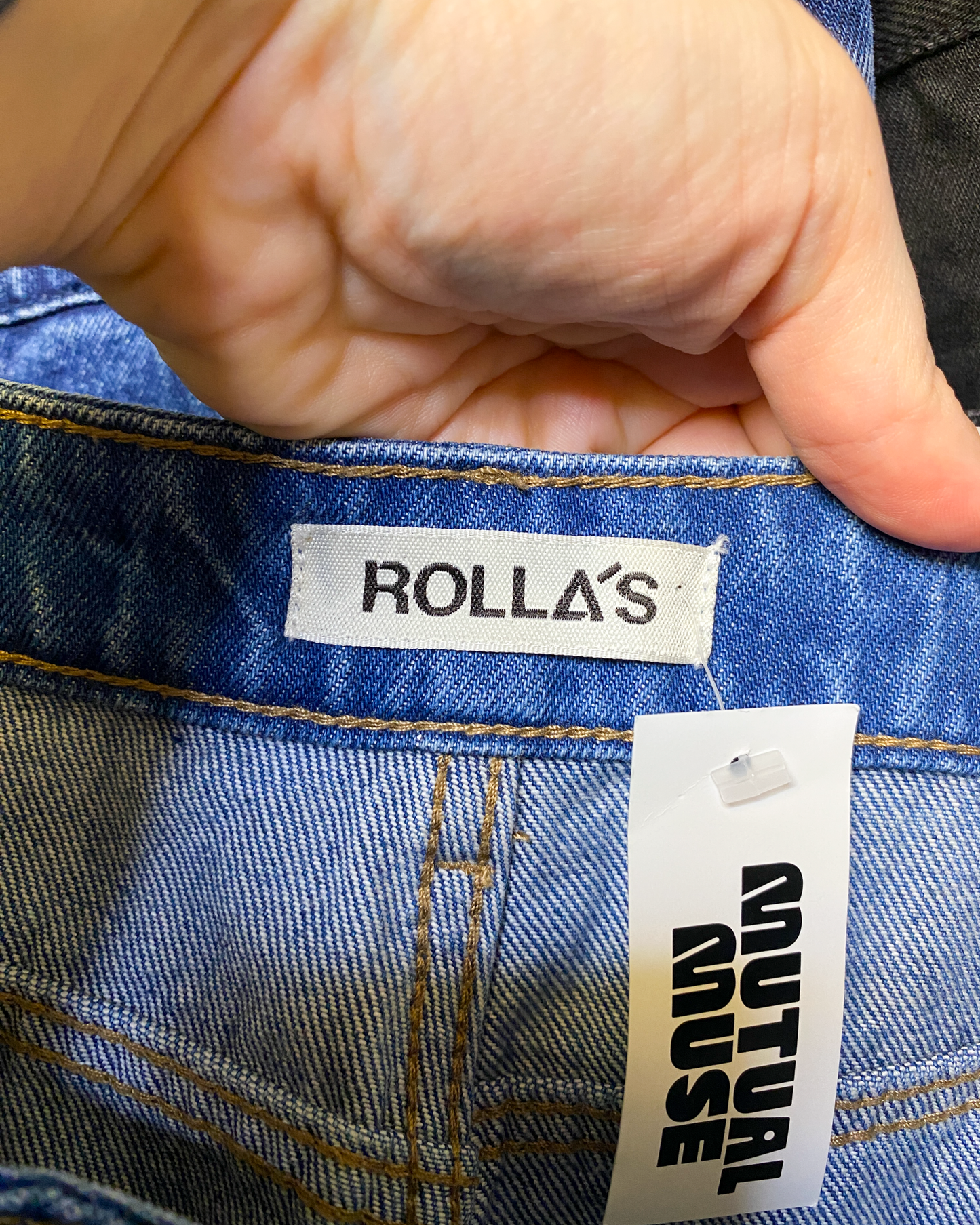 Size 33 | Rollas Relaxed Straight Jeans