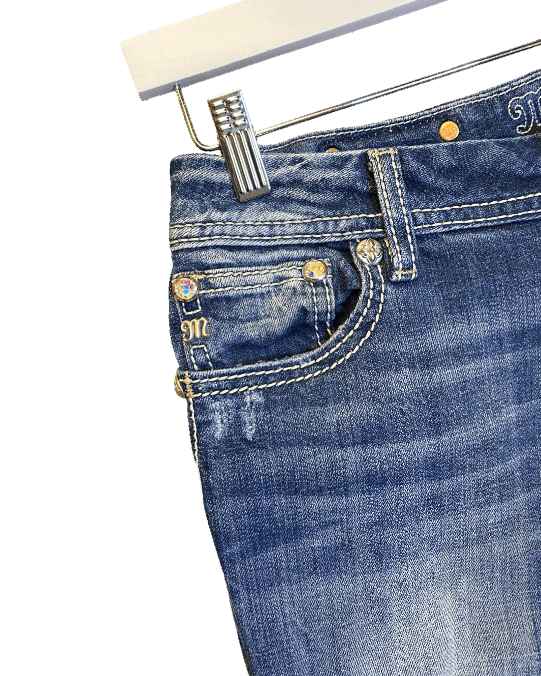 Size 28 | Miss Me Bedazzled Capri Jeans