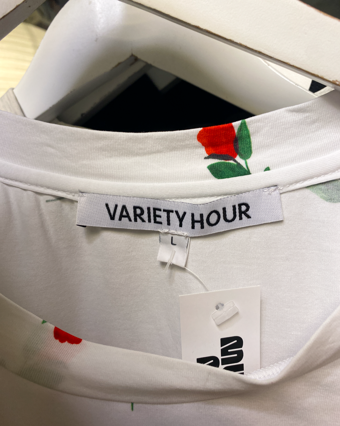 Size L | Variety Hour Roses T-Shirt