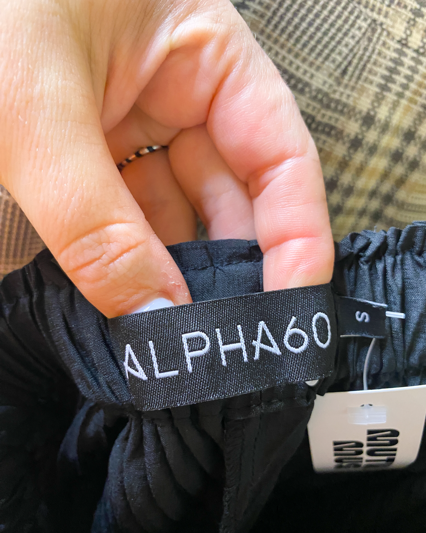 Size S | Alpha60 Crinkle Midi Skirt