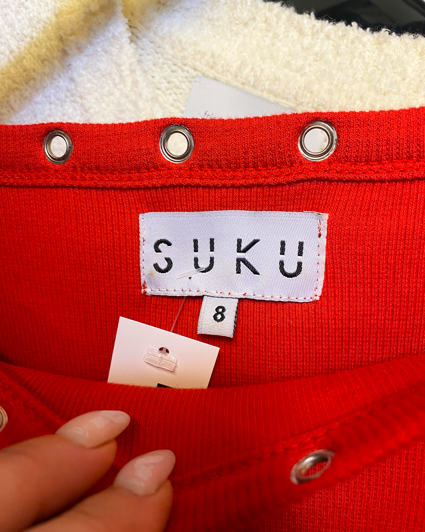 Size 8 (4XL) | Suku Grommet Top