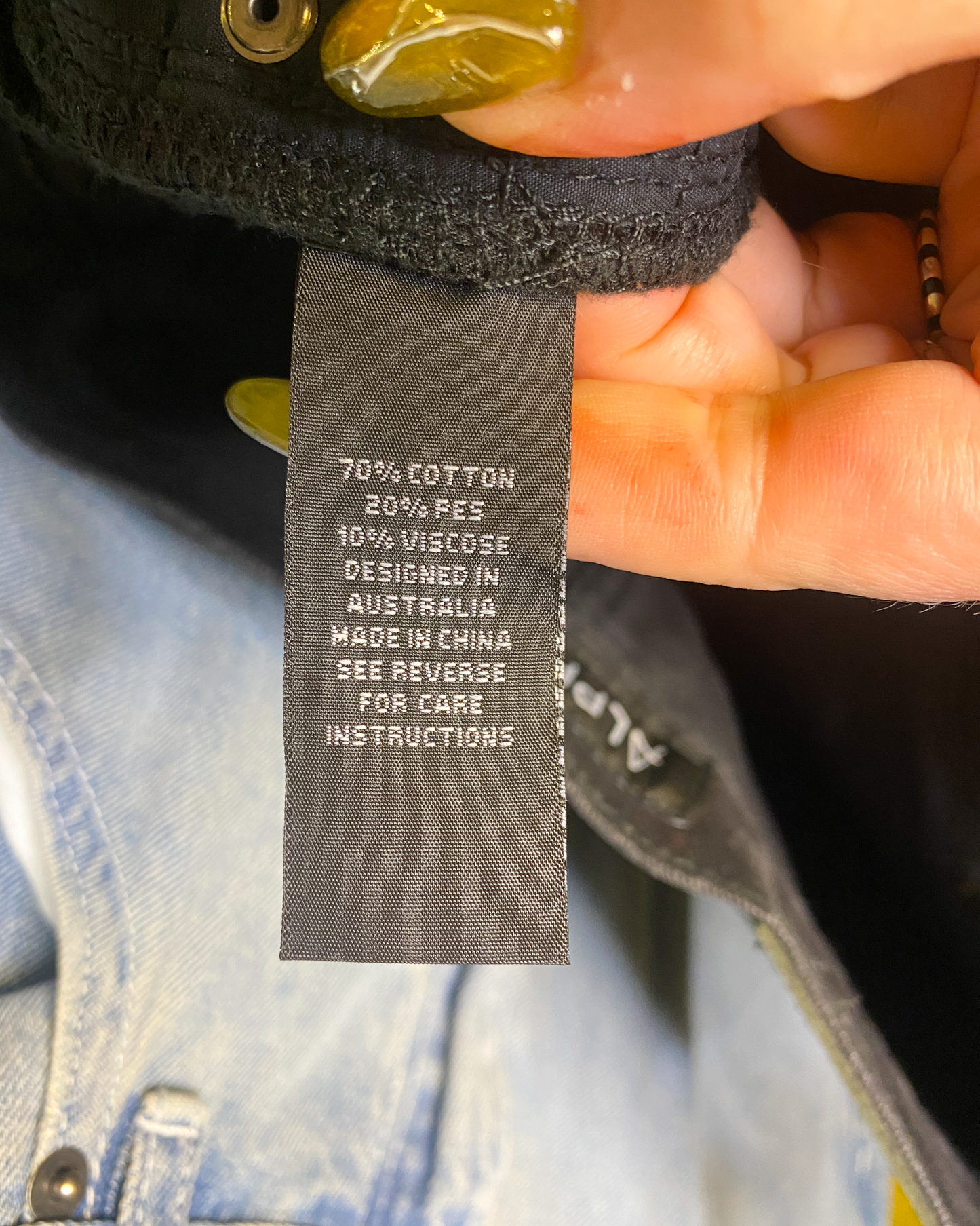 Size S | Alpha60 Barrel Jeans