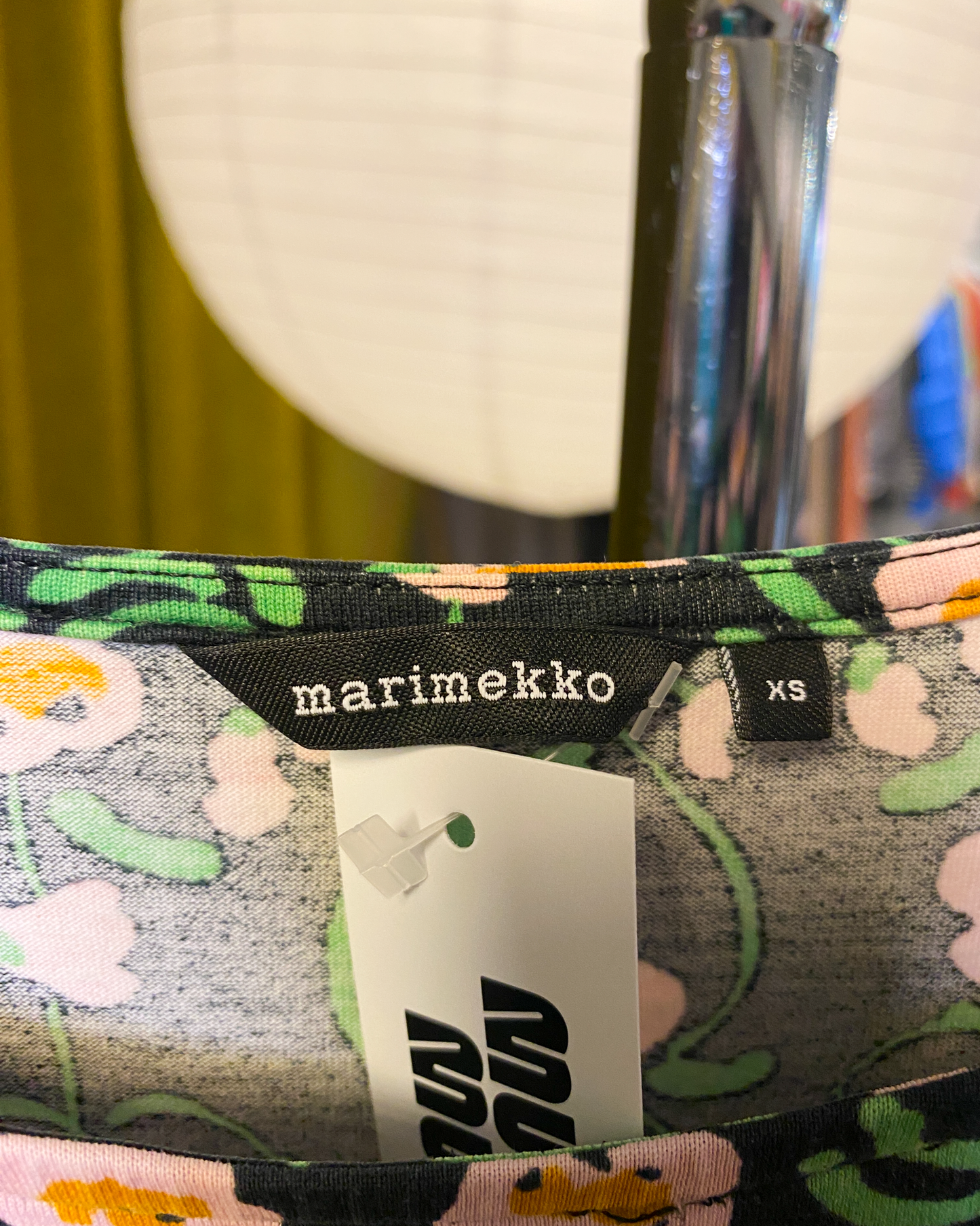 Size XS | Marimekko Floral T-shirt
