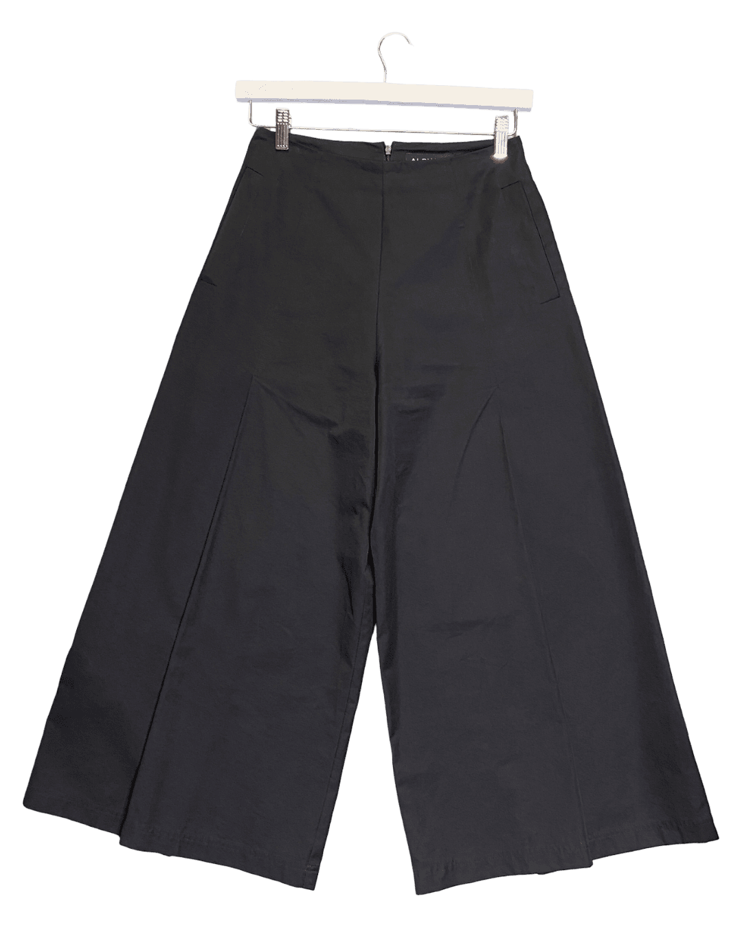 Size XS | Alpha60 Wide Fold Pleat Pants