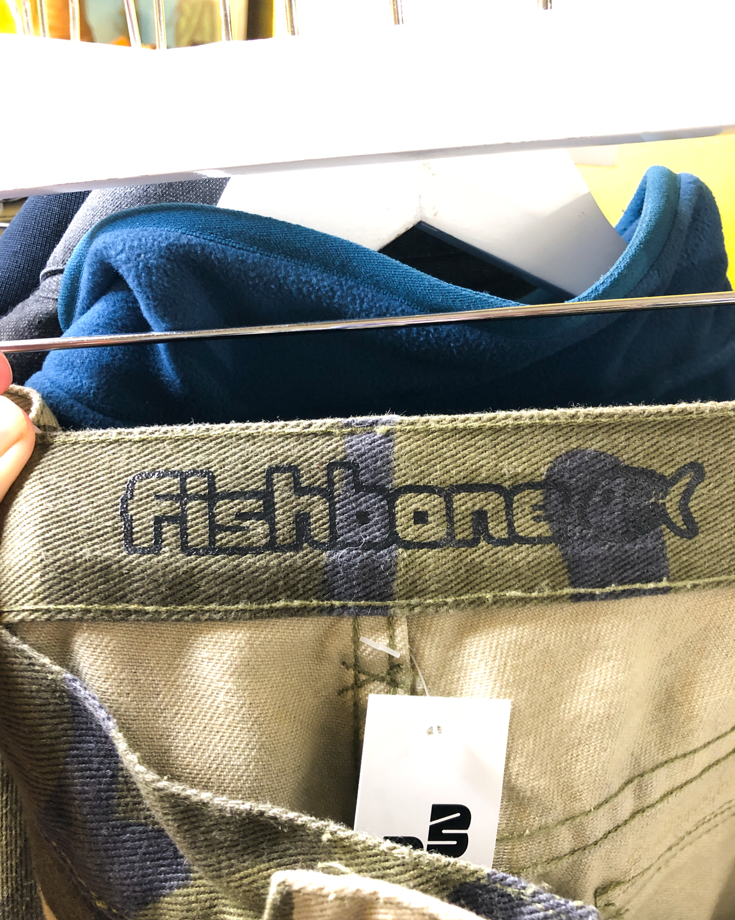 Size M | Fishbone Camo Print Pants