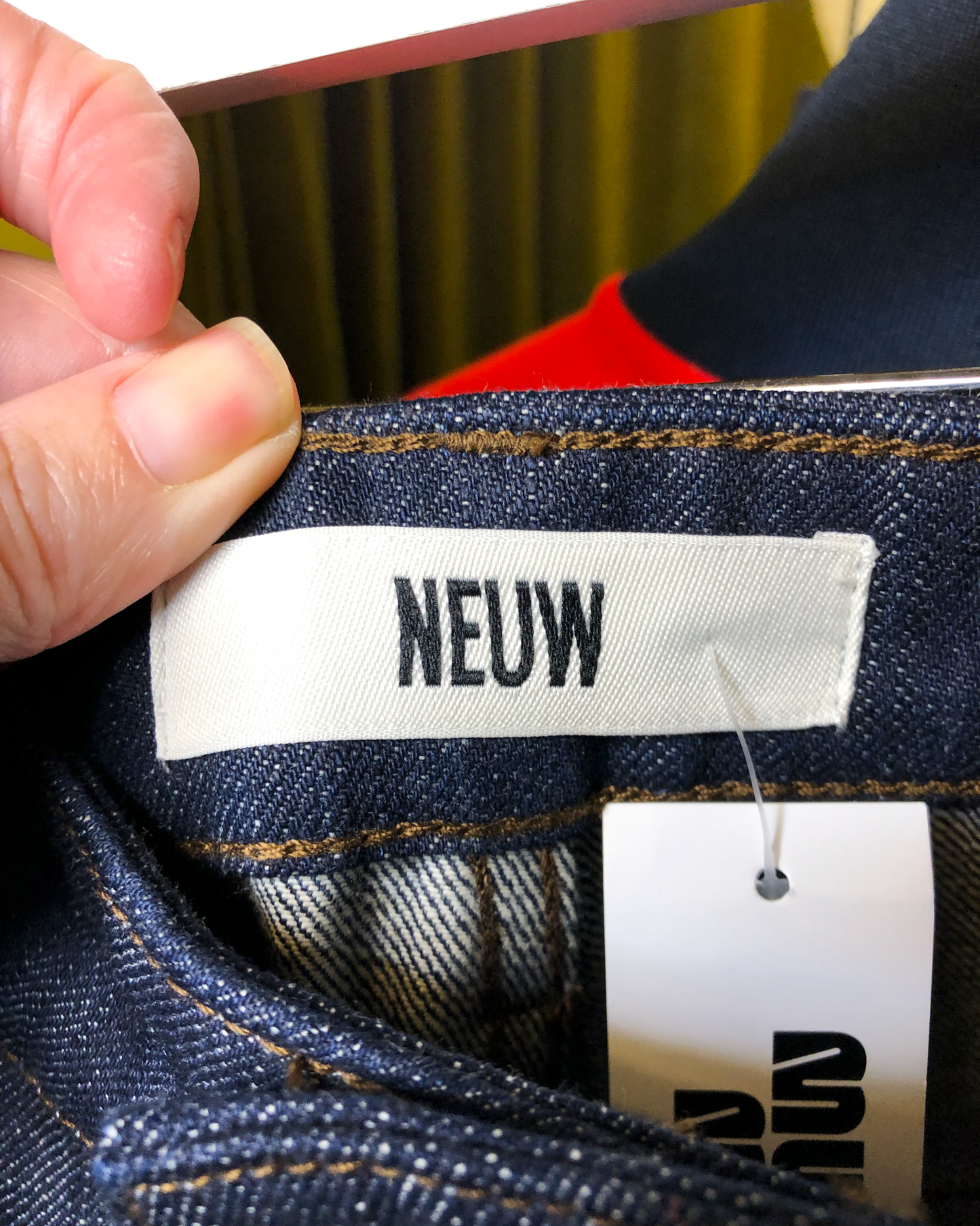 Size 32 | Neuw Yoko Baggy Roll Up Jeans