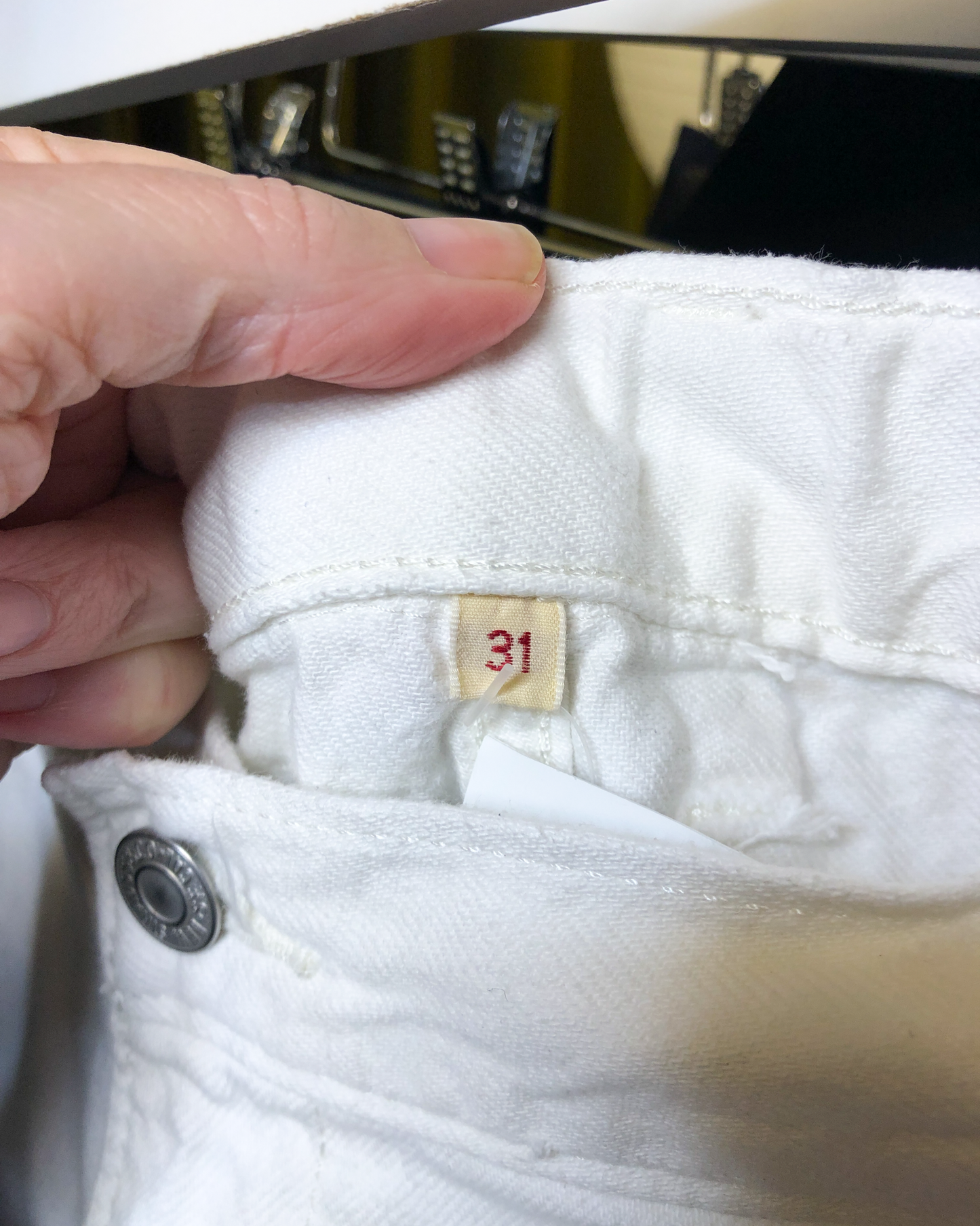 Size 31 | Levis Carpenter Jeans