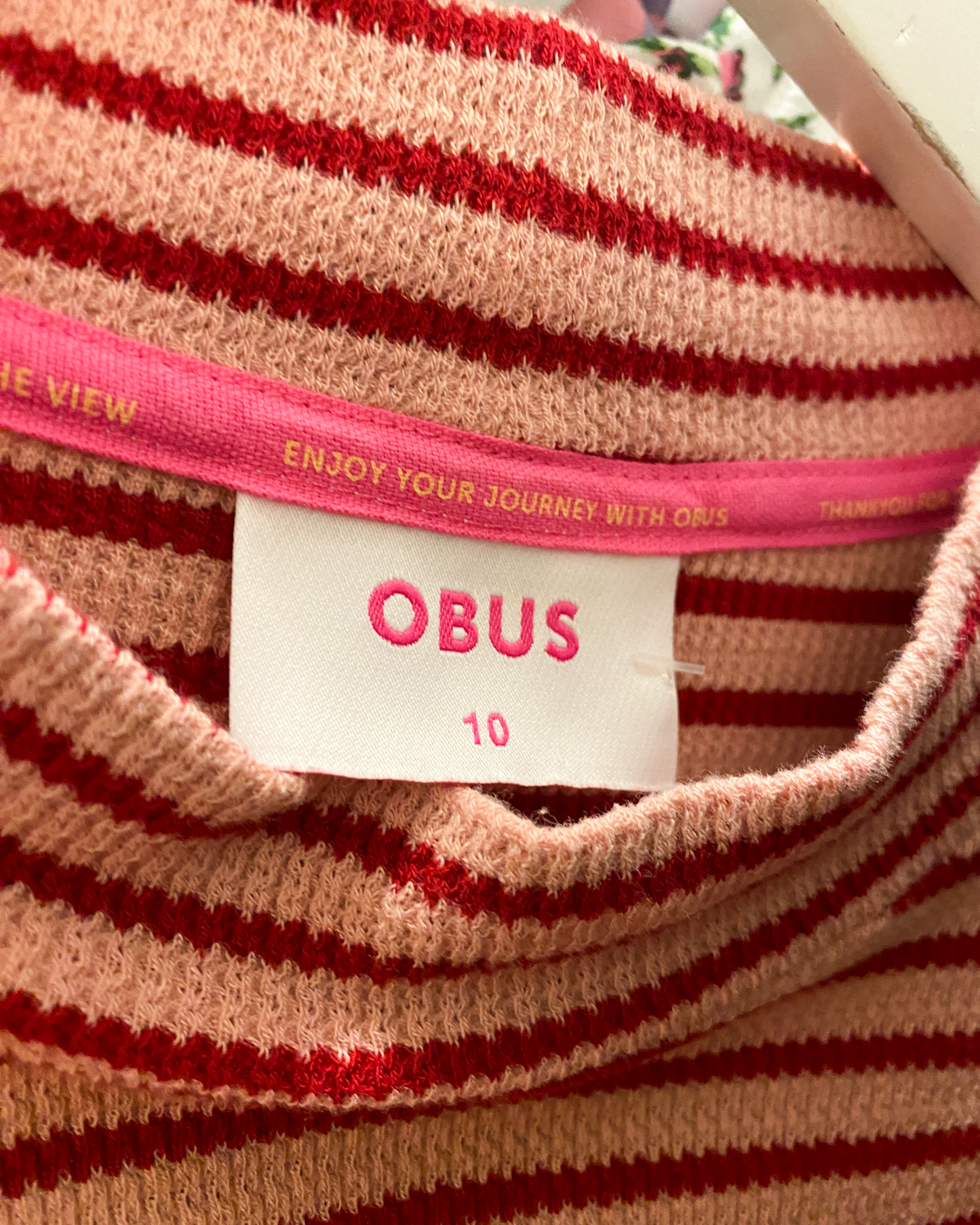 Size M | Obus Striped Waffle Knit T-Shirt